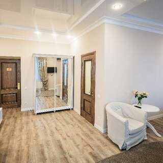 Гостиница Анкор Благовещенск Полулюкс (двуспальная кровать)-6